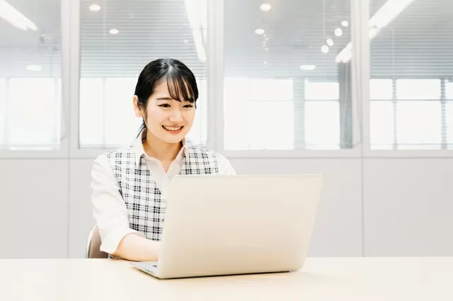 株式会社ナラティブ
