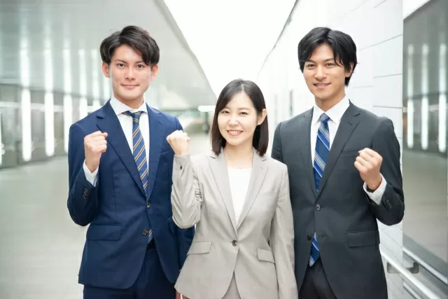 ブルースクレイ・ジャパン株式会社